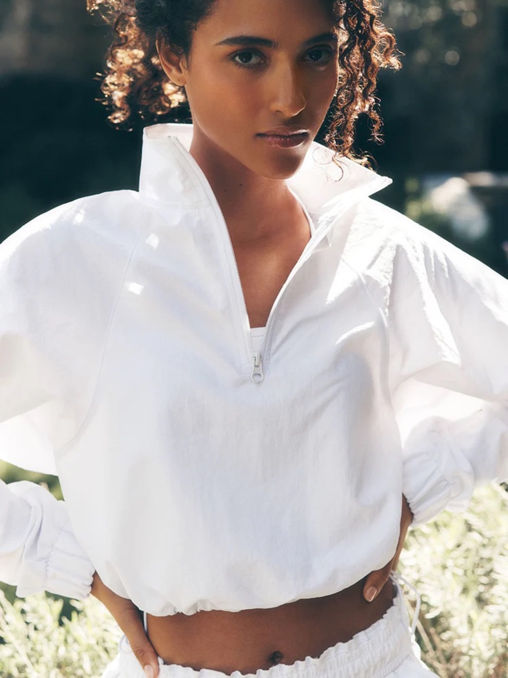 ALO Yoga White Cropped Zip-Up Pullover